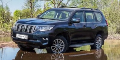 Toyota Land Cruiser Prado на природе