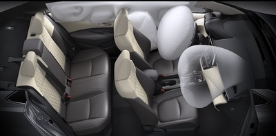На Toyota Corolla есть боковые подушки безопасности