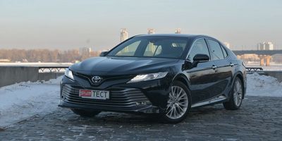 Новое поколение Toyota Camry